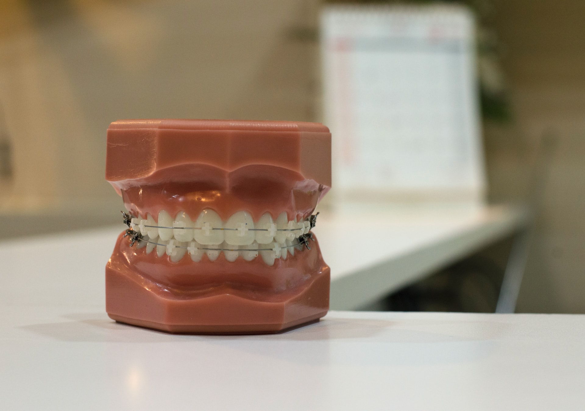 Invisalign vs Traditional Braces: Which is Better?